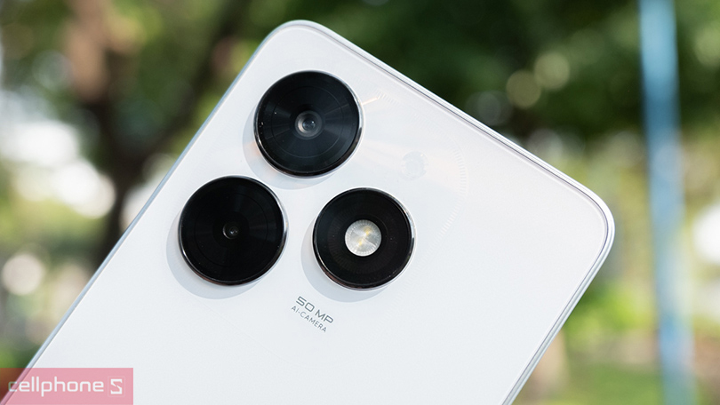 Điện thoại Techno SPark 20C giá bán bao nhiêu tiền