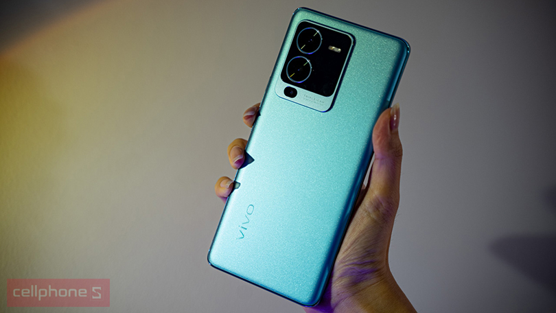 Điện thoại Vivo cũ trầy xước