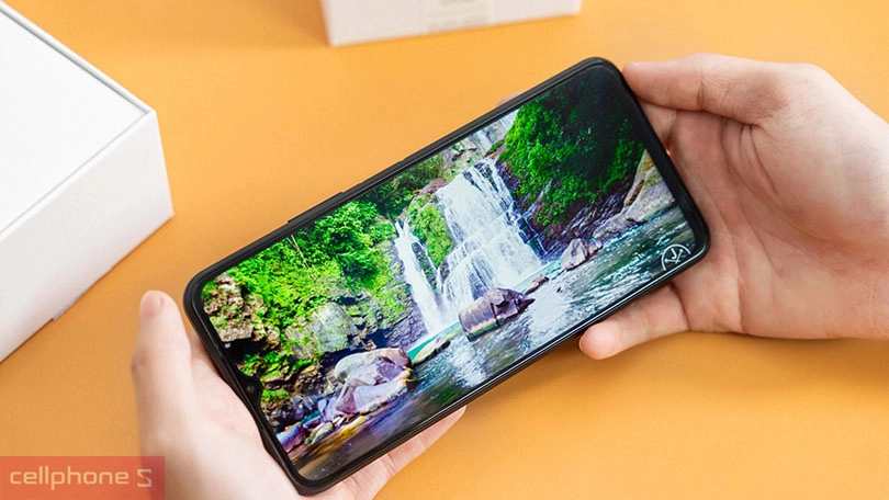 Điện thoại Vivo Y33S giá bao nhiêu?