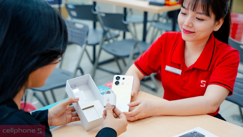 Xiaomi 13 Series giá bao nhiêu tiền