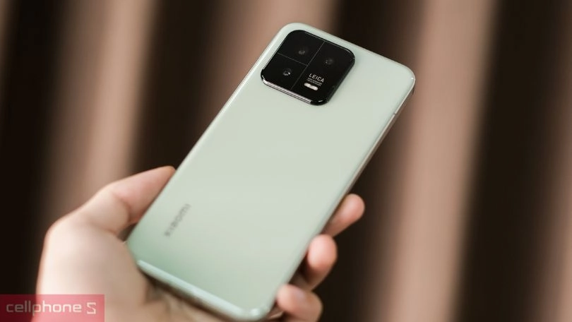 Xiaomi 13 8GB 256GB cũ xước cấn