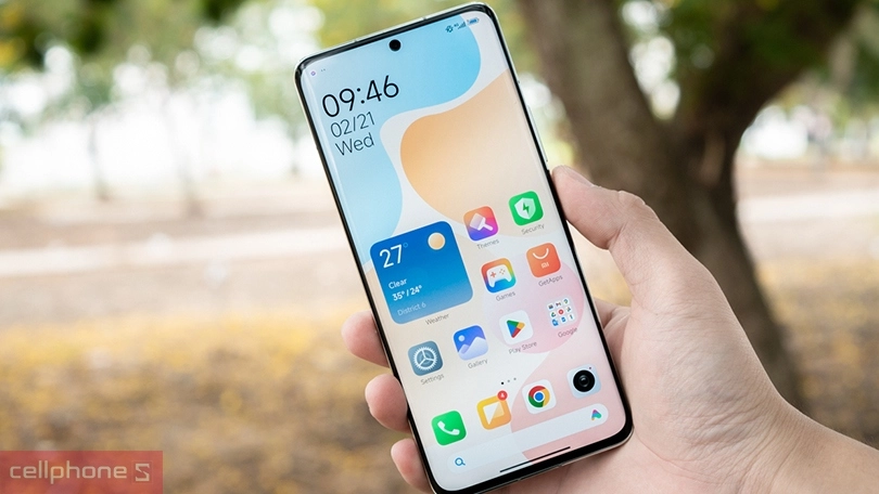 Xiaomi 13 Pro cũ trầy xước