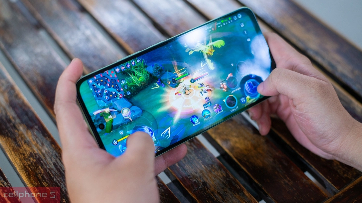 Điện thoại Redmi 15 5G sở hữu viên pin 7000mAh