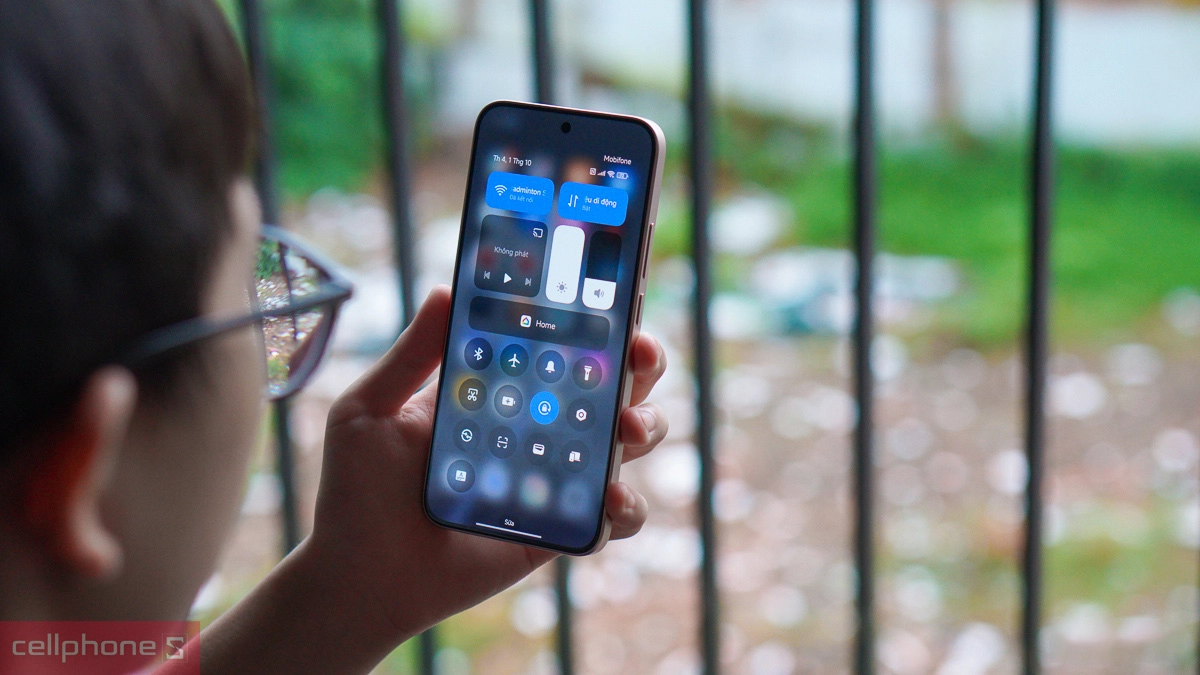 Trung tâm điều khiển giúp thao tác nhanh các chức năng