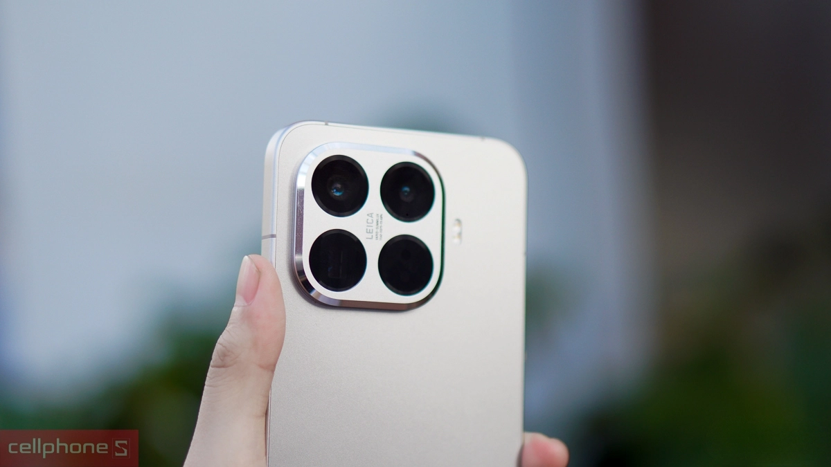 Camera sau Xiaomi 15T Pro