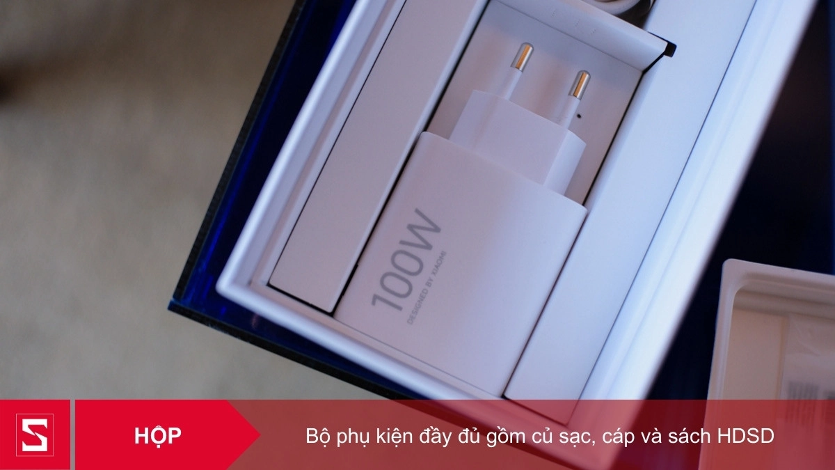 Bên trong hộp Xiaomi 17 Ultra có gì