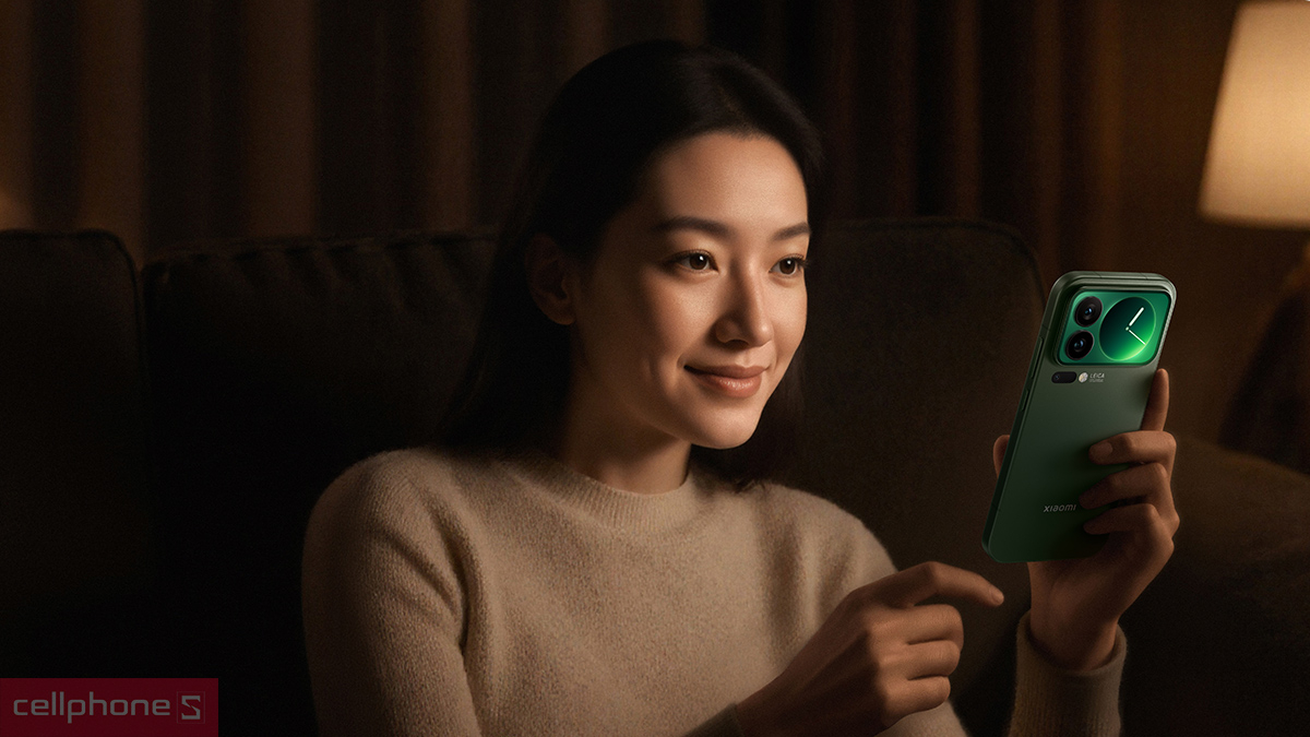 Màn hình phụ Dynamic Back Display