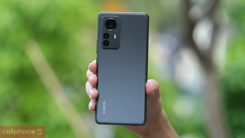 Điện thoại Xiaomi 12s Pro - Nhiều nâng cấp phần cứng đáng chú ý