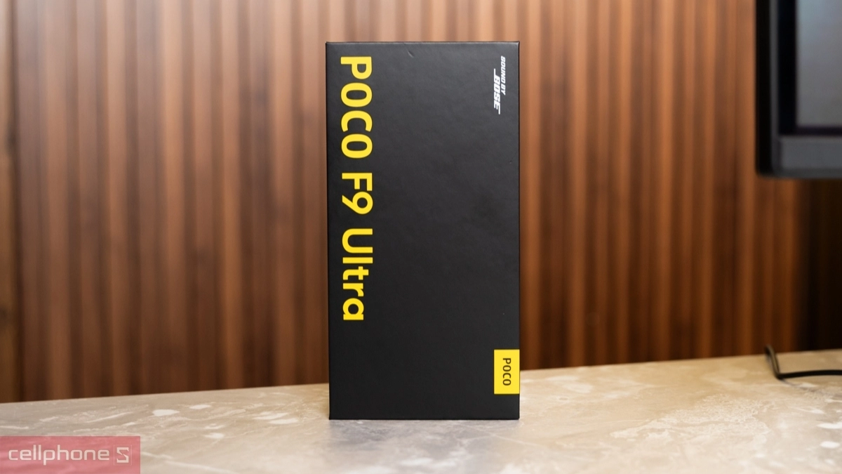 Xiaomi POCO F9 Ultra có giá bán từ 25.990.000 đồng