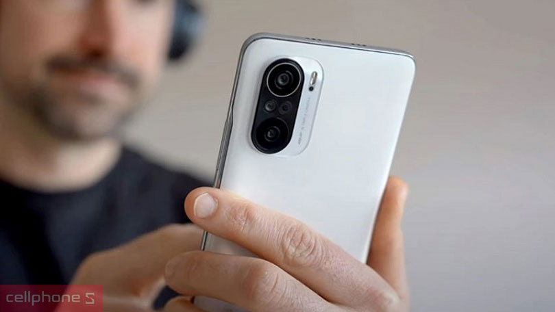 Hỗ trợ công nghệ sạc nhanh với công suất phù hợp