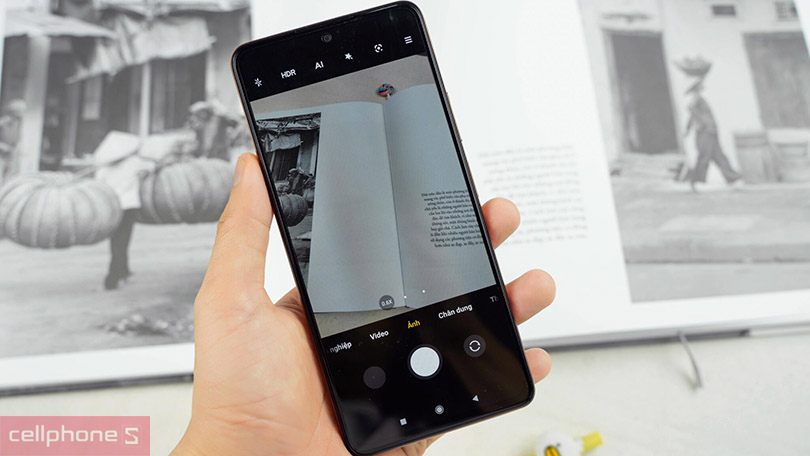 Bộ 4 camera sắc nét, chip Snapdragon 732G