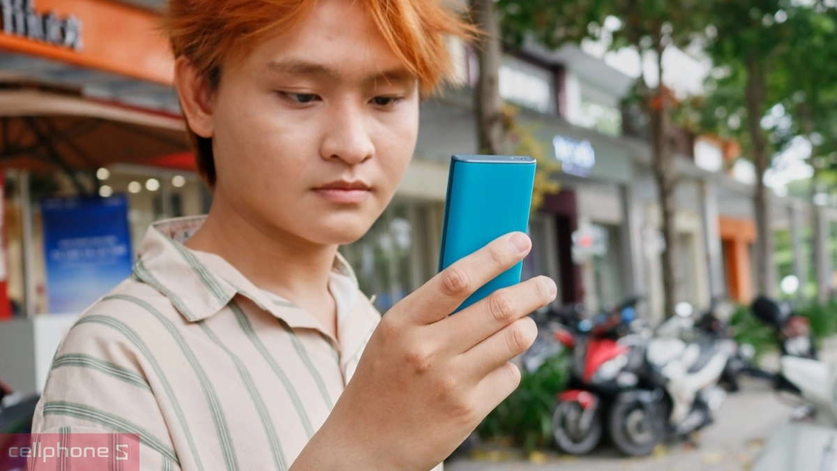 Chọn điện thoại cục gạch theo chất lượng, kiểu dáng