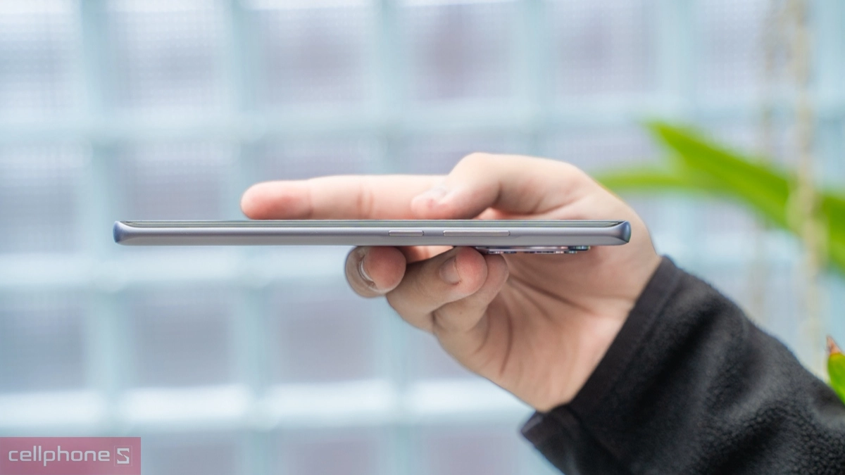 Xiaomi Redmi Note 17 có thiết kế khung viền vuông vắn, thanh lịch