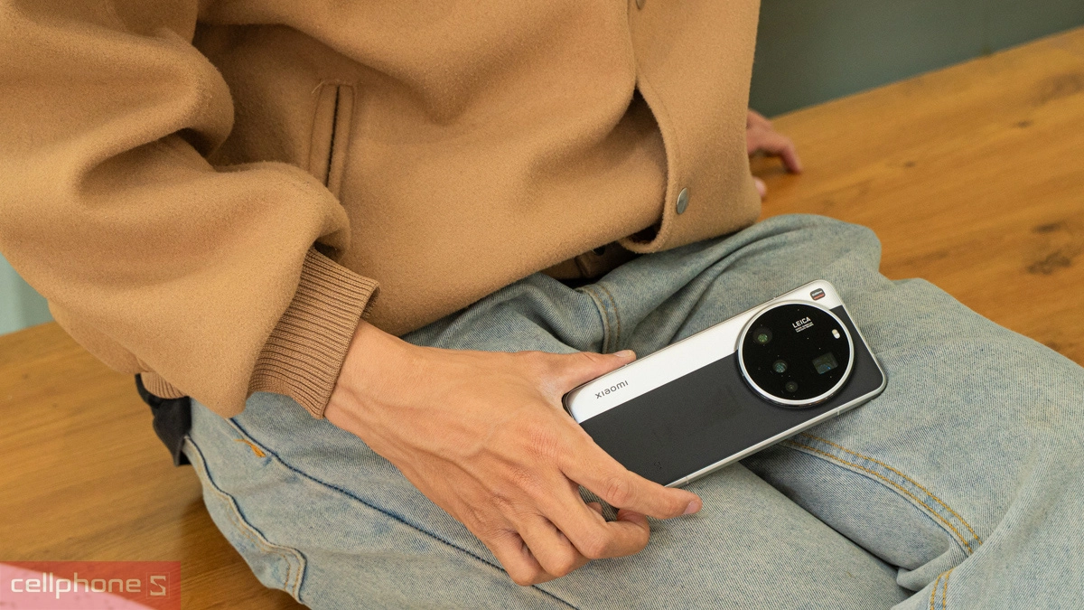 Xiaomi 15 Ultra mang thiết kế cổ điển