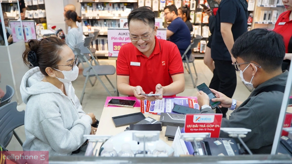 Nên mua điện thoại AI ở đâu uy tín, chính hãng