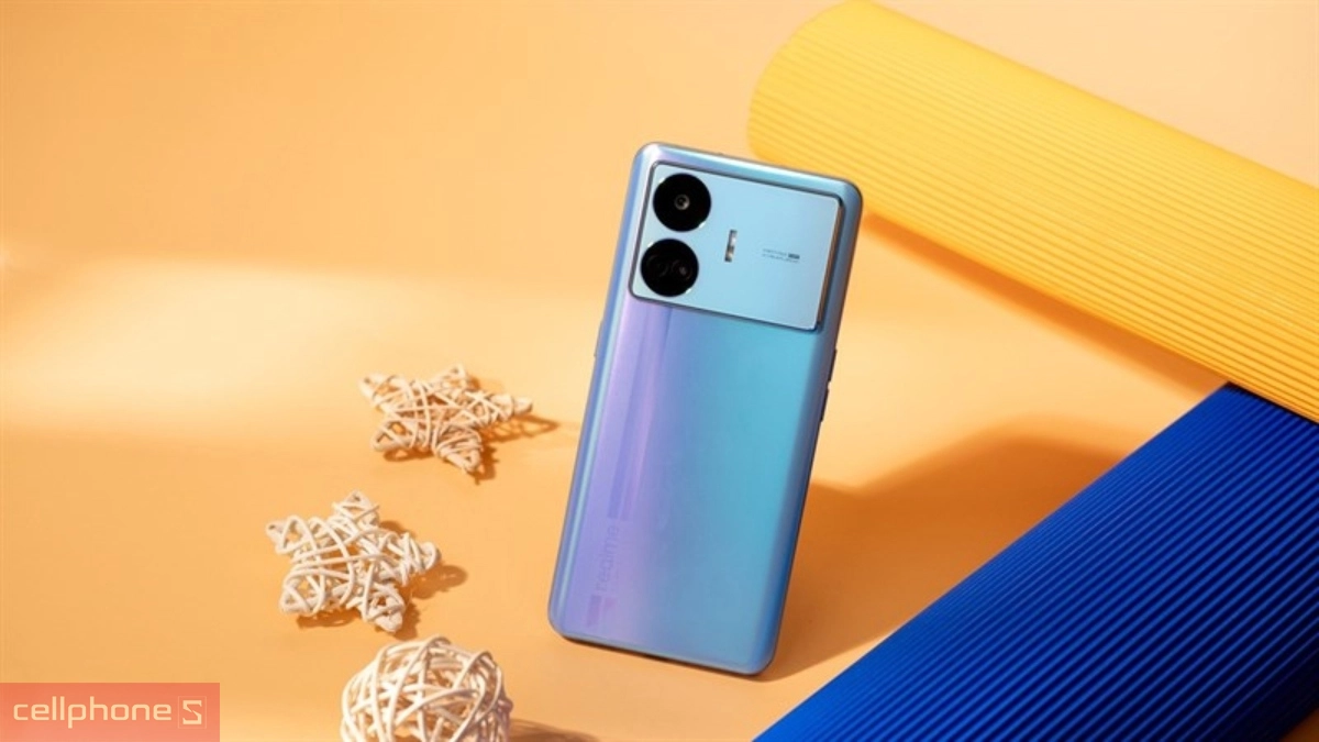 Điện thoại pin trâu là gì? Ai nên dùng?