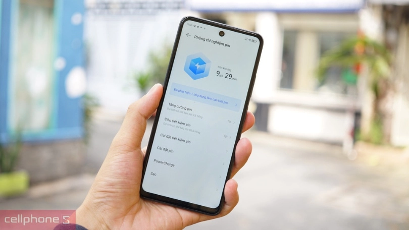 Vì sao nên mua điện thoại Itel RS4 sử dụng