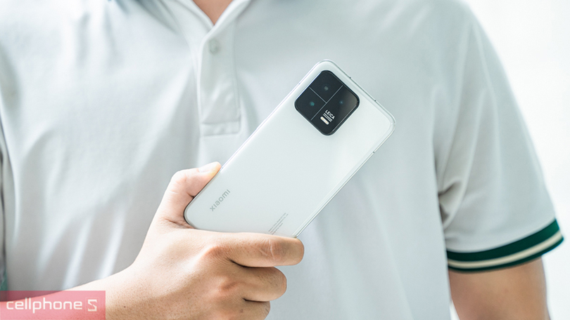 Mua Xiaomi 13 cũ CellphoneS ưu đãi gì