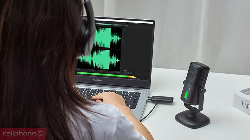 Microphone thu âm Saramonic có dây SR-MV2000W - Thu âm tiện lợi, điều chỉnh dễ dàng 