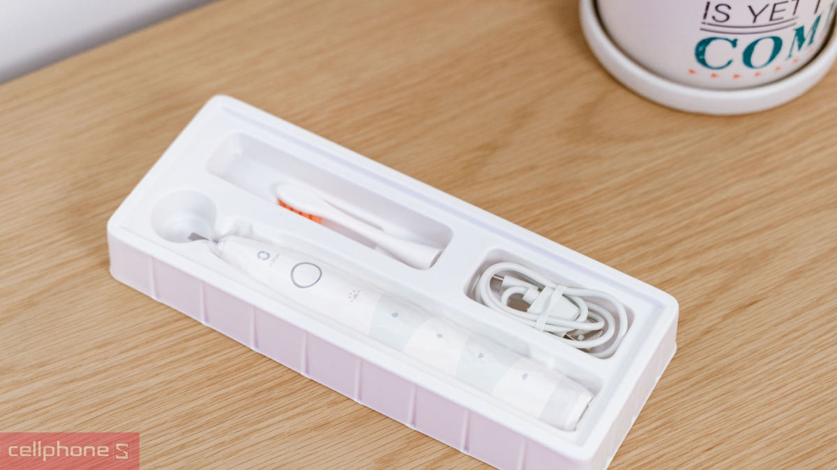 Bàn chải điện Oclean được trang bị sạc nhanh