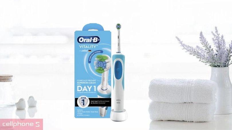 Pin bàn chải điện Oral-B Vitality Everyday Clean D12.513