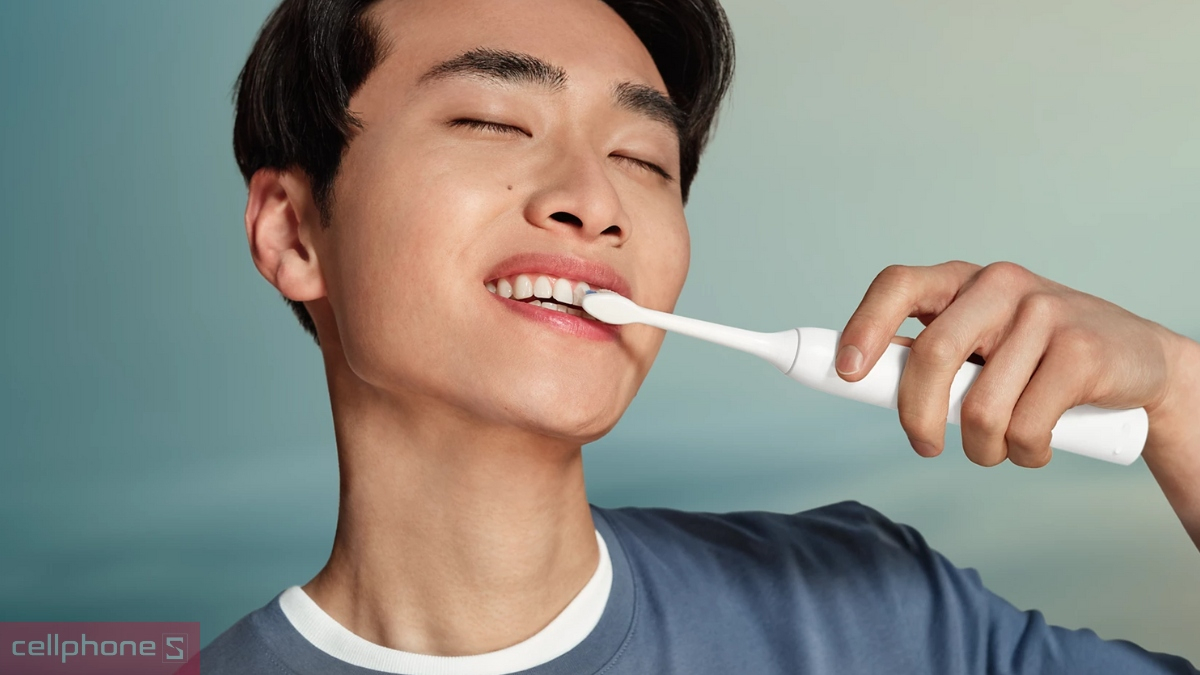 bàn chải điện Philips hỗ trợ làm sạch hiệu quả