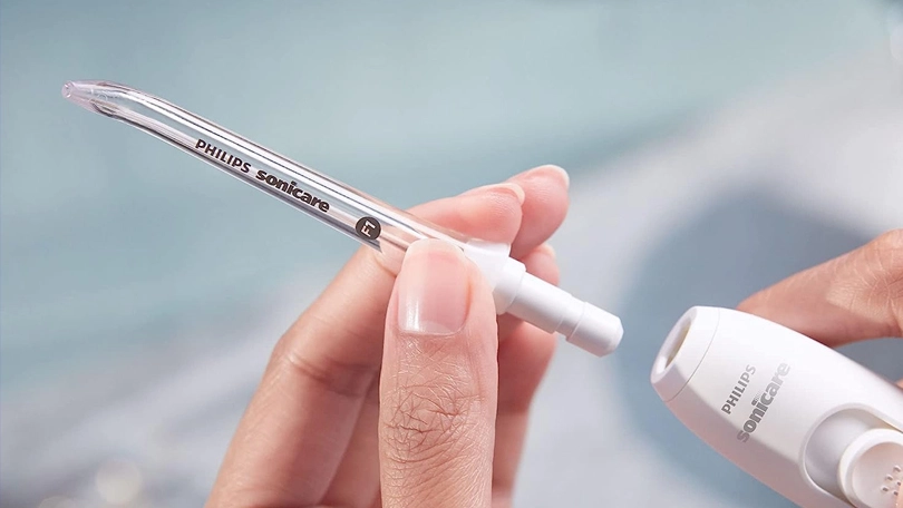 Đầu xịt máy tăm nước Philips HX3042/00 - Thiết kế nhỏ gọn, có thể tháo lắp dễ dàng