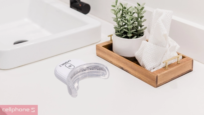 Hướng dẫn sử dụng kit làm trắng răng Ivismile Ivi 05K đơn giản
