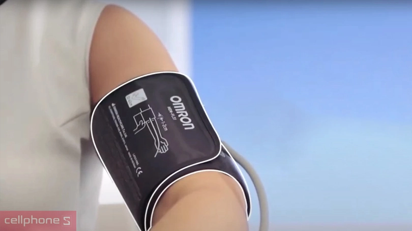 Hướng dẫn sử dụng cơ bản máy đo huyết áp bắp tay Omron HEM-7156