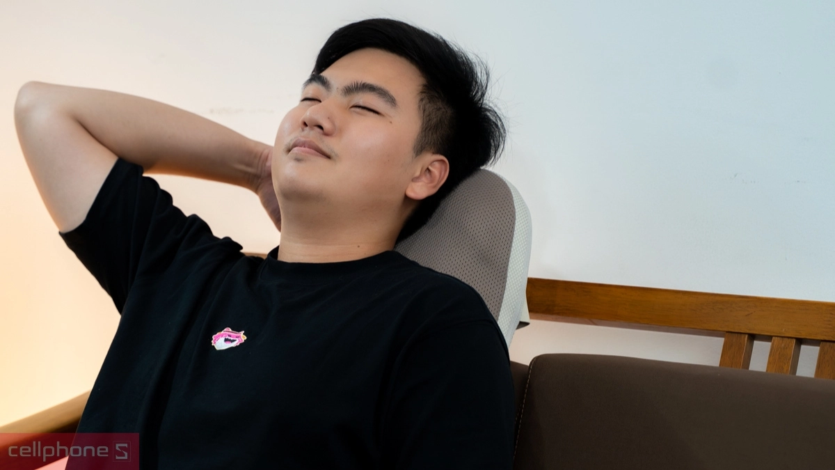 Máy massage lưng Breo Back 2 - Kỹ thuật xoa bóp tiên tiến với thiết kế công thái học tiện lợi