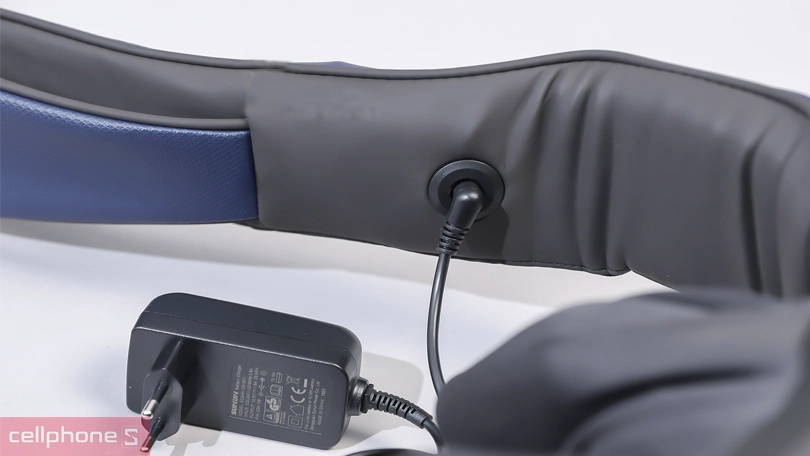 Máy massage cổ vai gáy Philips PPM3521 - Cảm biến chườm ấm thông minh, đầu massage 3D hiện đại