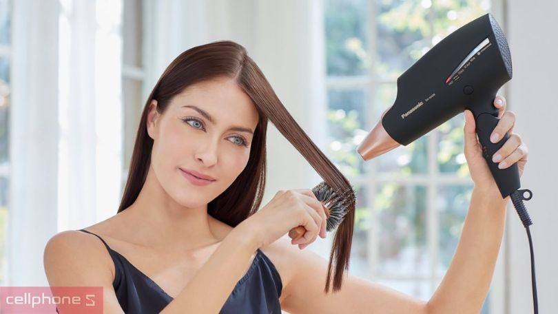 Máy sấy tóc Panasonic EH-NA98-K645 - Tự tin khoe mái tóc bồng bềnh 