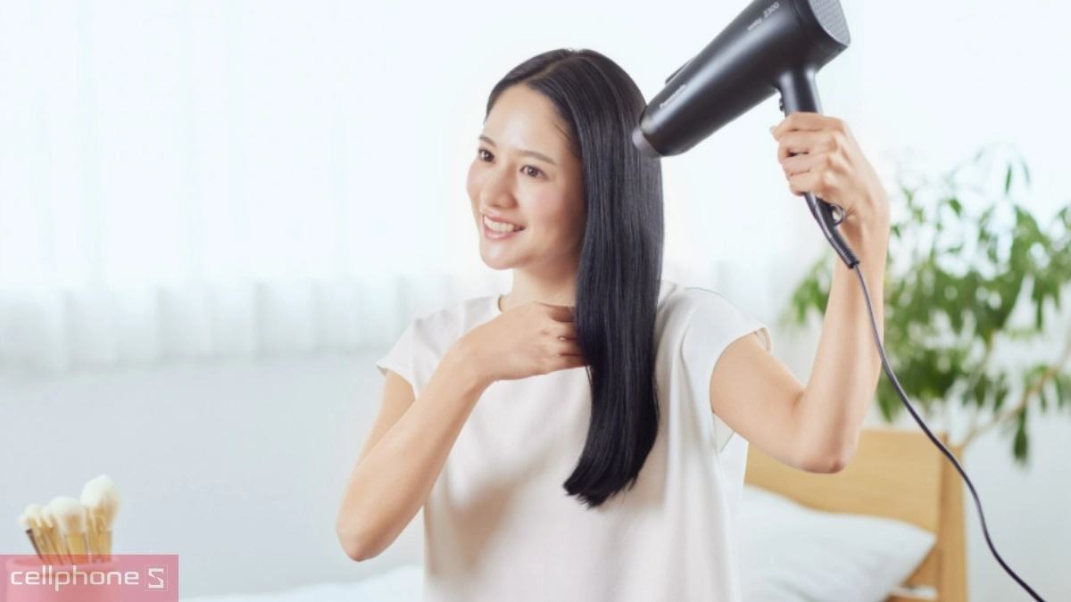 Đa dạng chế độ hoạt động của máy sấy tóc Panasonic Ionity EH-NE85-K645 2300W