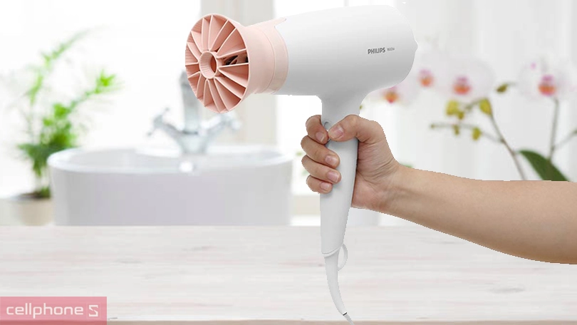 Thiết kế máy sấy tóc Philips BHD300/10 1600W