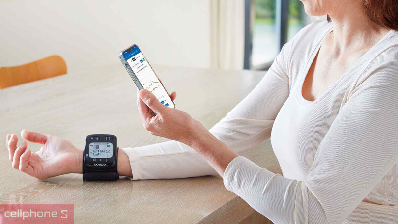 Chọn máy đo huyết áp cổ tay theo thương hiệu