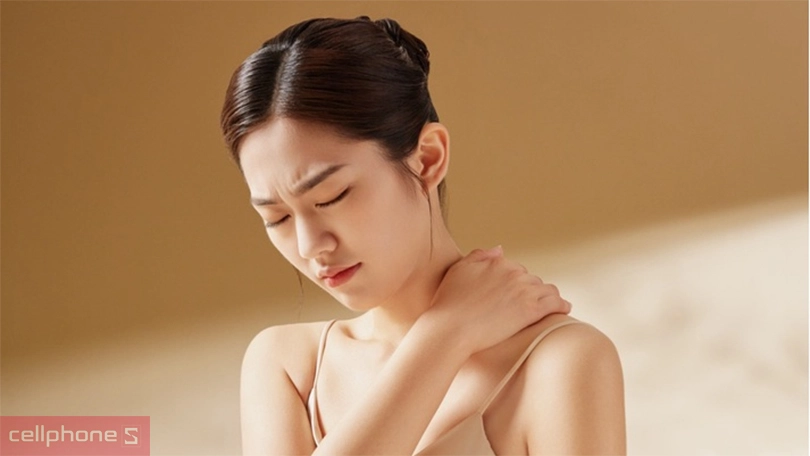Máy massage cổ Breo N5 mini