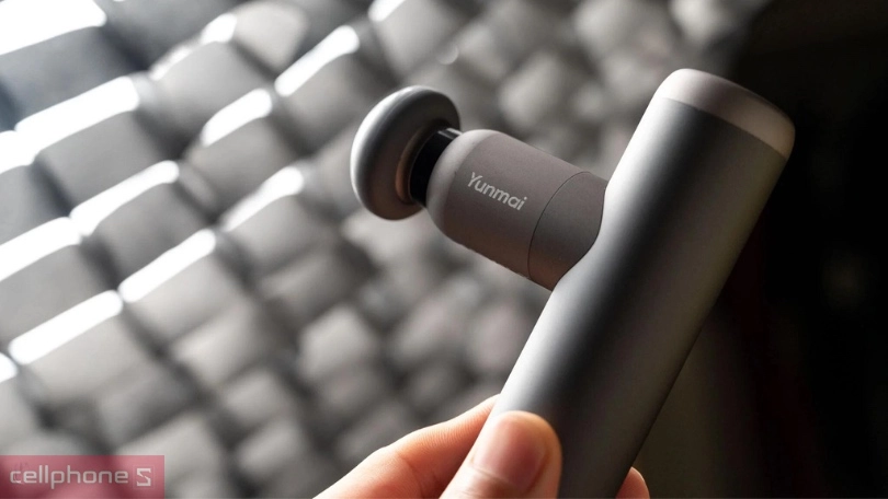 Súng massage được làm từ chất liệu cao cấp Súng massage được làm từ chất liệu cao cấp