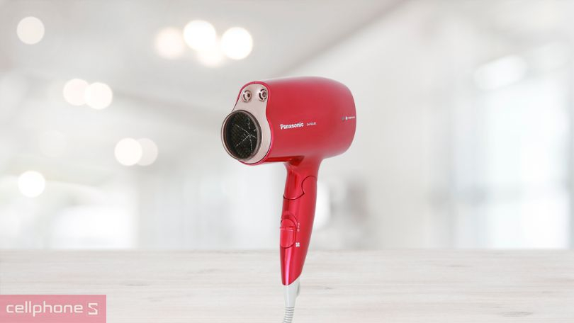 Tốc độ sấy của máy sấy tóc Panasonic EH-NA45RP645