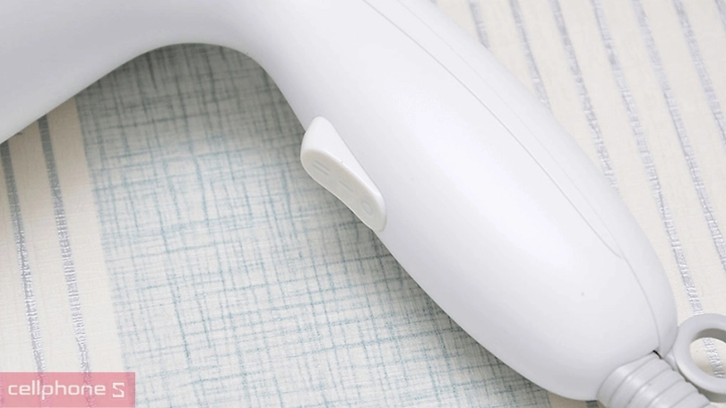 Máy sấy tóc Panasonic EH-ND11-W645