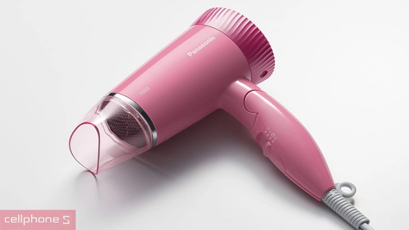Vì sao nên mua máy sấy tóc Panasonic EH-ND57-P645