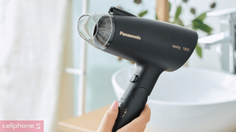 Tính năng có trên máy sấy tóc Panasonic EH-NE27-K645