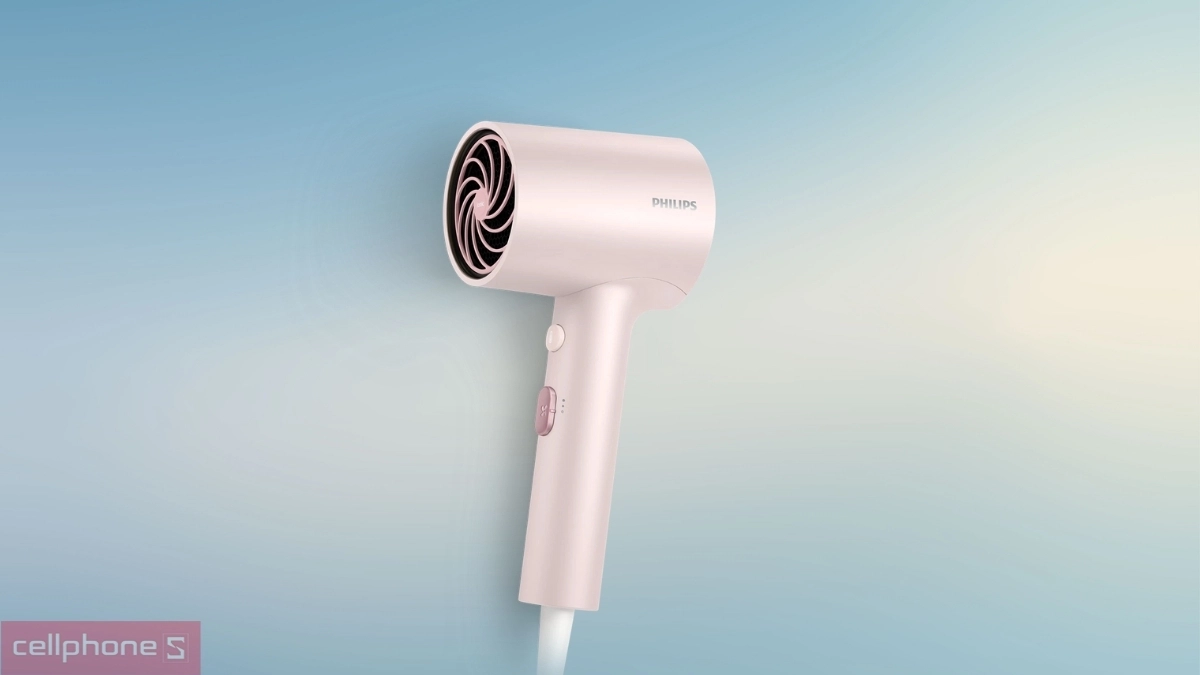 Tóc khô nhanh với công suất 1600W mạnh mẽ