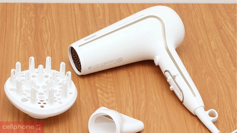 Máy sấy tóc Philips HP8232/00 - Công nghệ ThermoProtect hiện đại