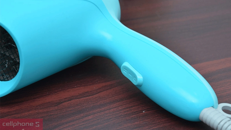 Thiết kế máy sấy tóc Panasonic ND11-A645 thông minh Panasonic ND11-A645 thiết kế thông minh