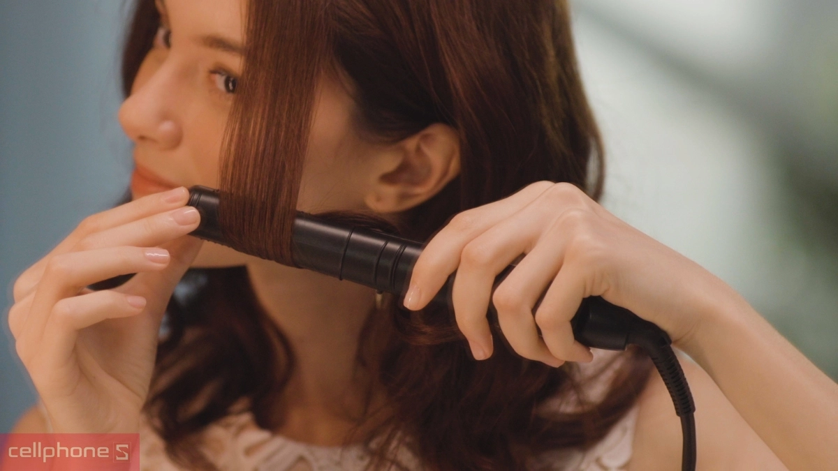 Khả năng tạo kiểu của máy duỗi tạo kiểu tóc Panasonic EH-HV11-K645