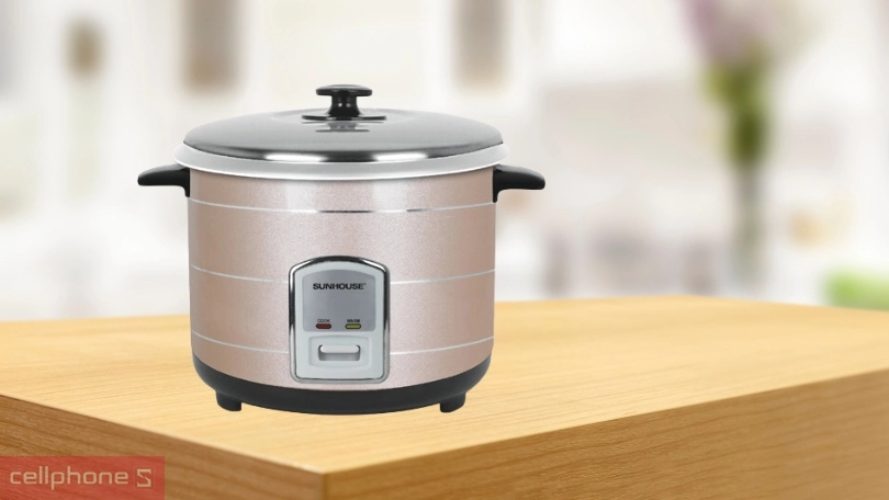 Mức công suất cao 500W nấu cơm chín nhanh cùng 2 tính năng đơn giản nấu – giữ ấm