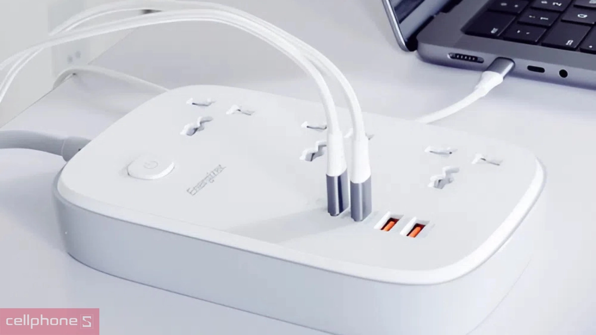 Ổ điện Energizer thông minh