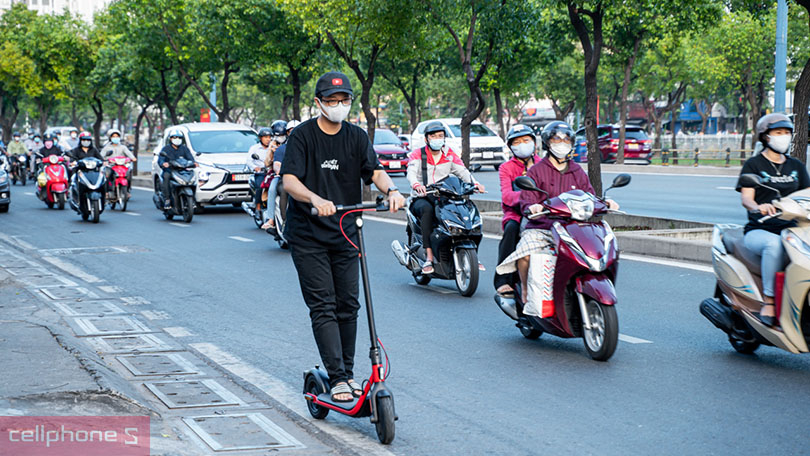 Xe điện Scooter Segway Ninebot D38U – Thiết kế an toàn, hoạt động mạnh mẽ