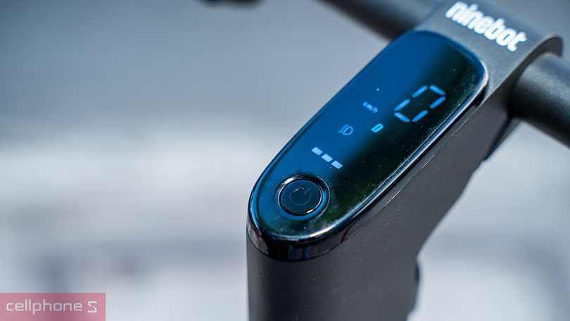 Thiết kế siêu an toàn, bảng điều khiển dễ đọc