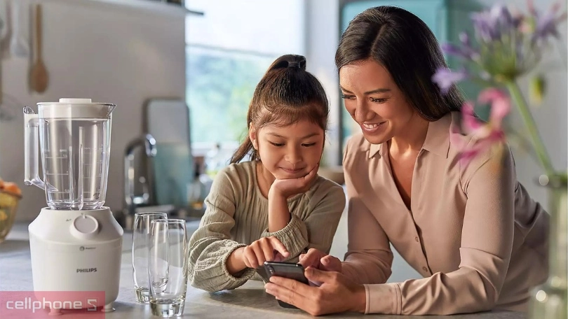 các bước dùng máy xay Philips HR 2041/10